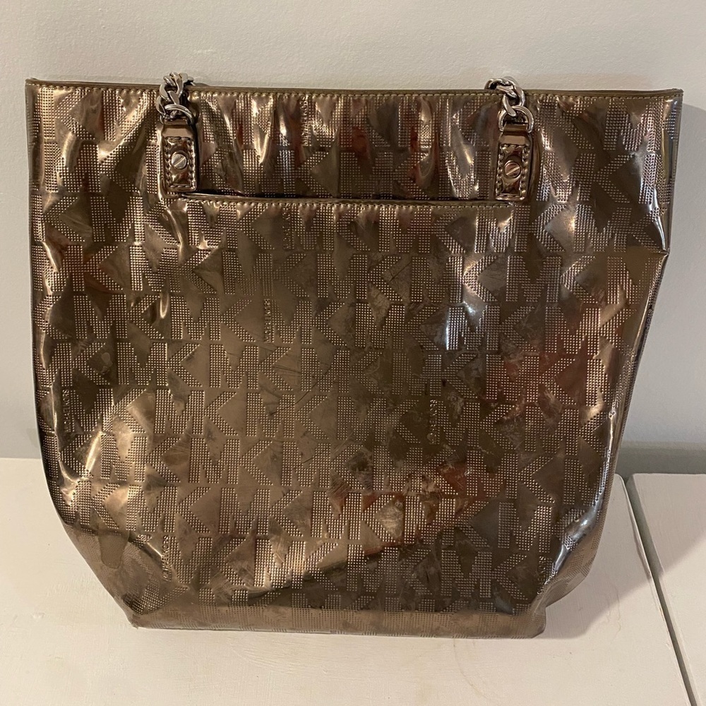 {Michael Kors} Rose Gold Mirror Jet Set Tote